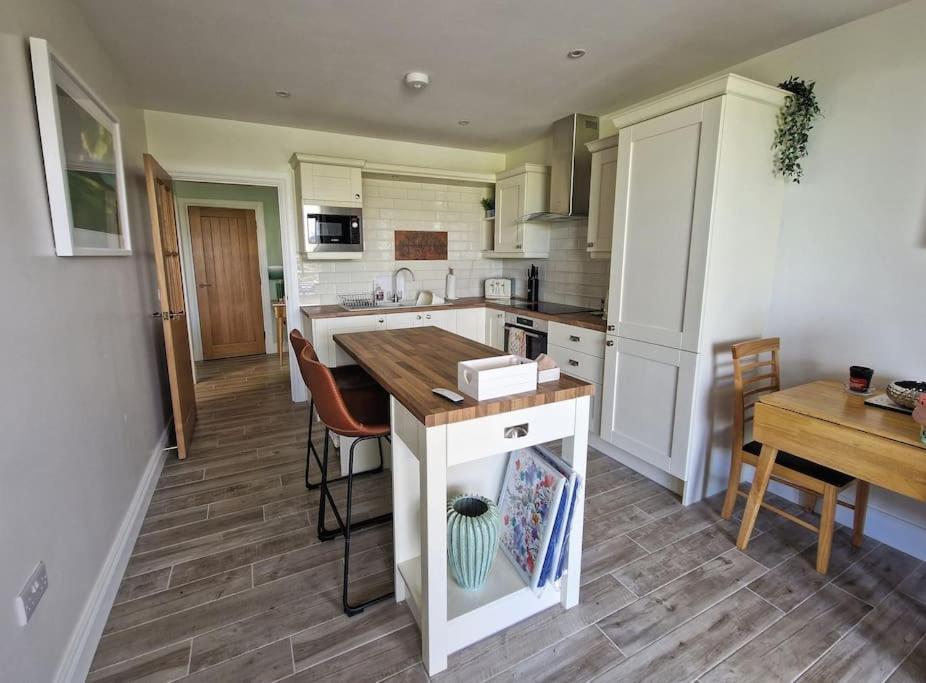 Gleann Ciuin Appartement Ballymartin Buitenkant foto